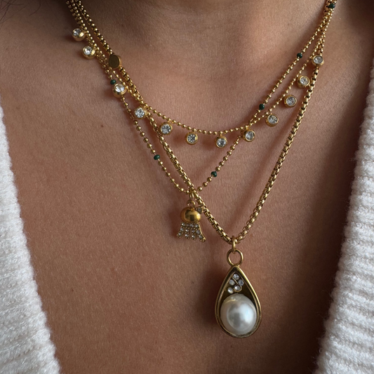 Luna Pearl Necklace