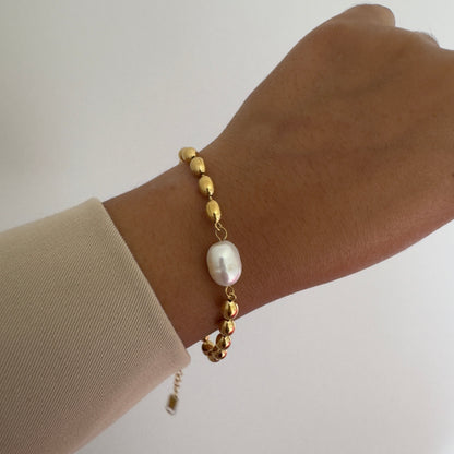 Pearl Beaded Bracelet
