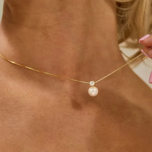 Étoile Pearl Necklace